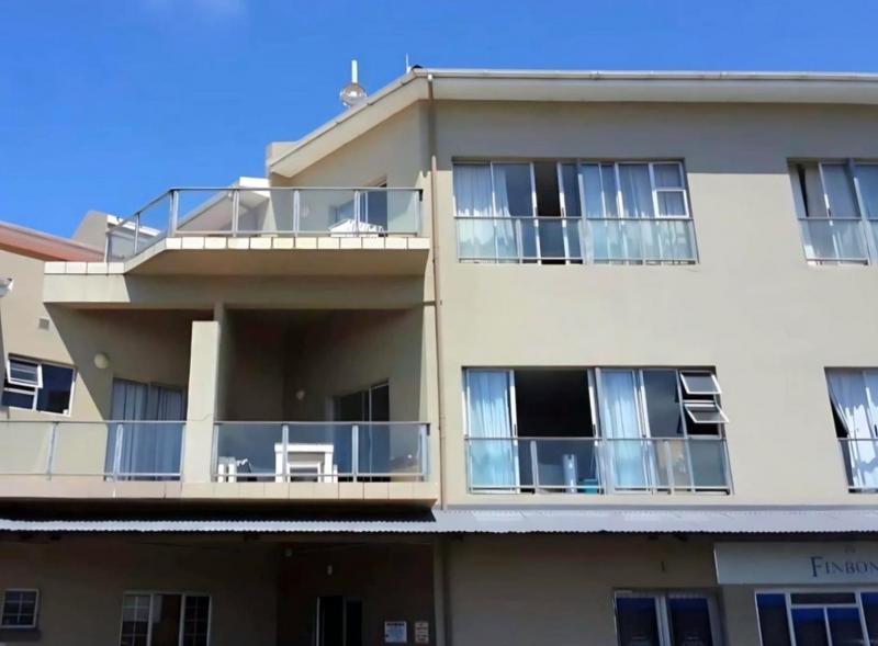 2 Bedroom Property for Sale in Heiderand Western Cape
